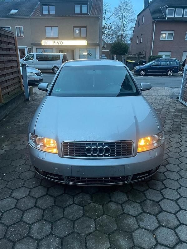 Gebraucht Audi A4 170 PS (125 kW) 2003 Silber Limousine