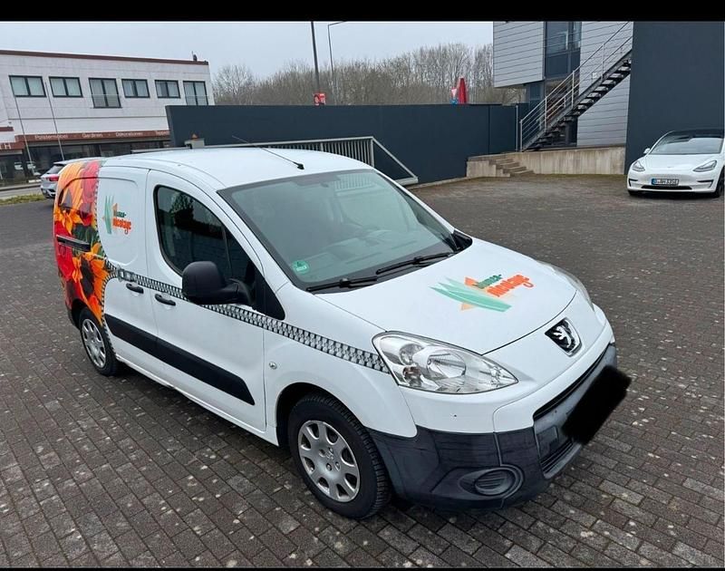 Weiß Gebraucht 2008 Peugeot Partner Van / Kleinbus | 3.000 € (Fairer Preis) - Bild 1/1