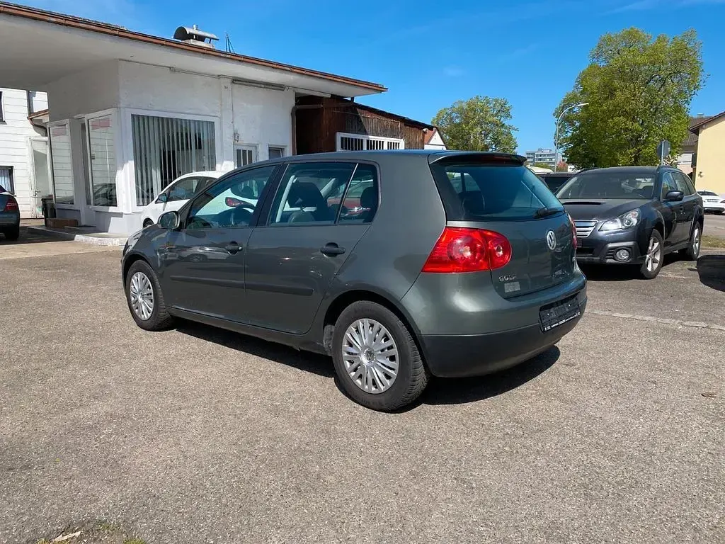 Gebraucht VW Golf IV Trendline 90 PS (66 kW) 2004 Grün Limousine