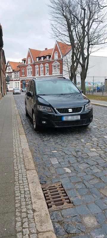 Gebraucht Seat Alhambra 140 PS (102 kW) 2012 Schwarz Van / Kleinbus