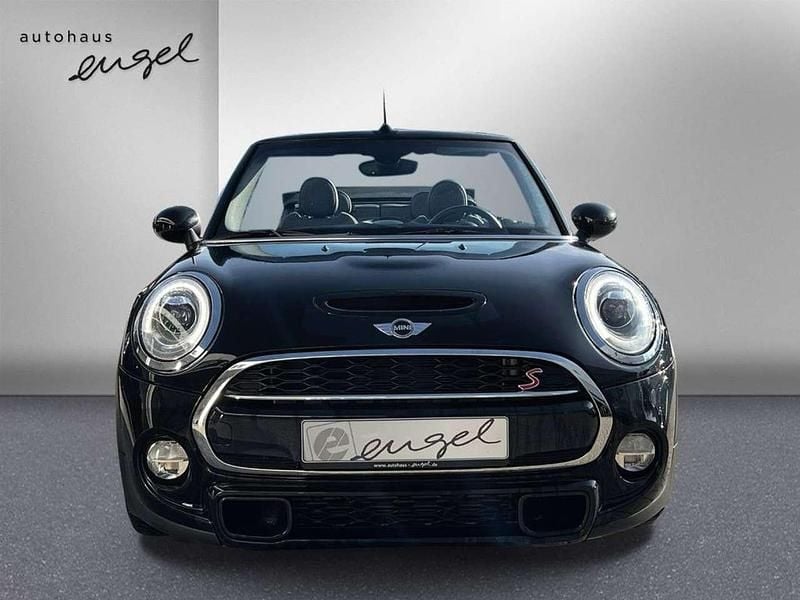 Gebraucht Mini Cooper S Cabriolet 192 PS (141 kW) 2017 Midnight black metallic Cabrio