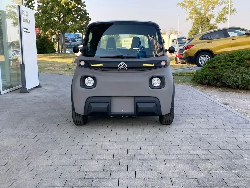 Gebraucht Citroën AMI 96 kW (131 PS) 2024 Grau Kleinwagen