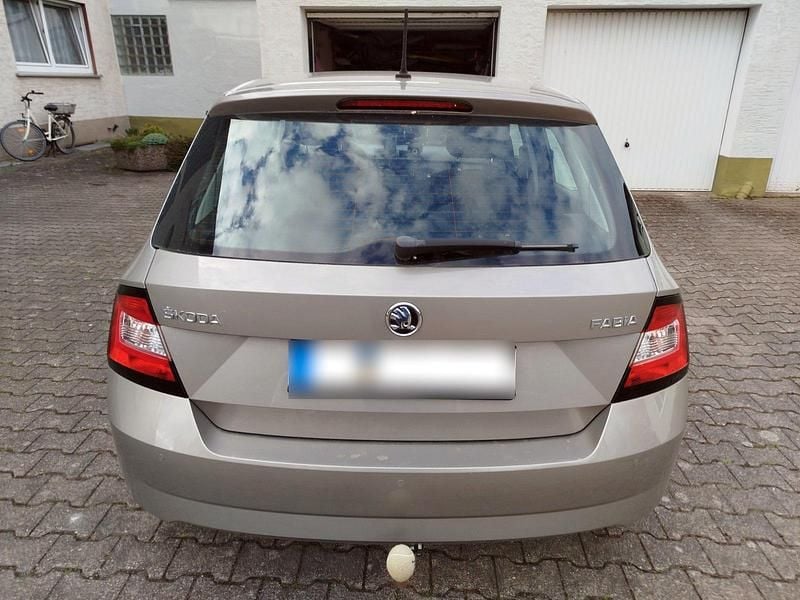 Second-hand Skoda Fabia 75 CP (55 kW) 2017 Andere farben Hatchback