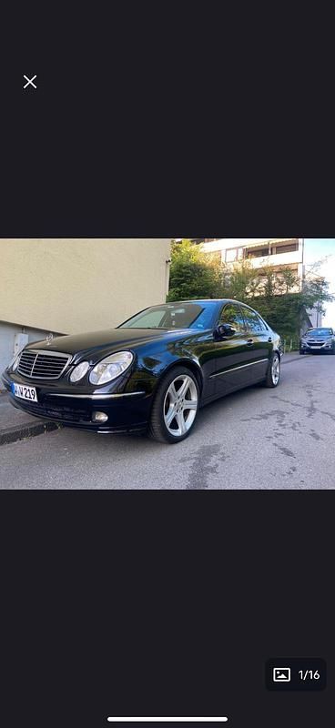 Schwarz Gebraucht 2005 Mercedes E280 Avantgarde Limousine | 4.500 € (Fairer Preis) - Bild 1/4