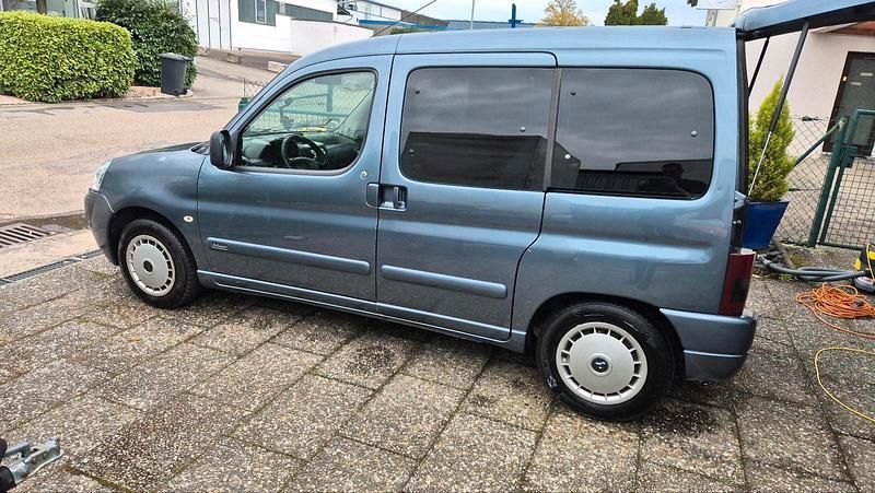 Gebraucht Citroën Berlingo 75 PS (55 kW) 2005 Grau Van / Kleinbus