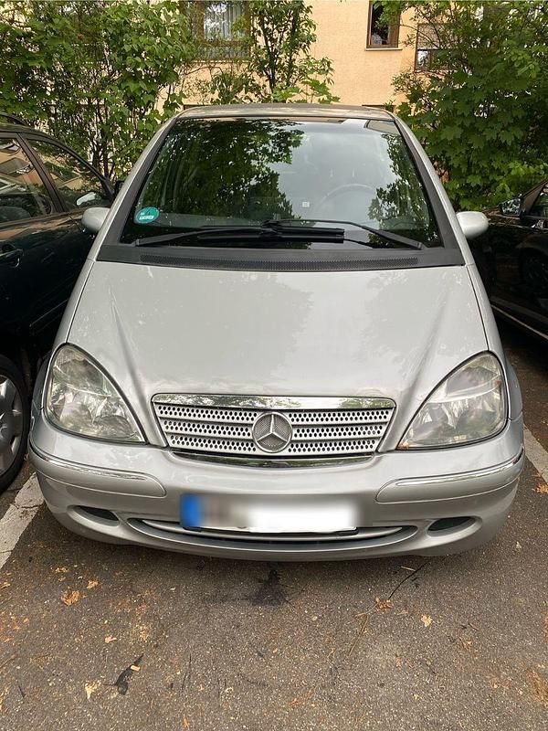 Gebraucht Mercedes A170 Avantgarde 95 PS (69 kW) 2002 Silber Kleinwagen
