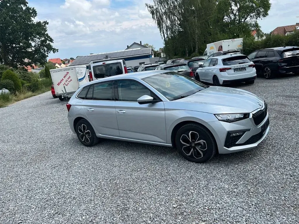 Gebraucht Skoda Scala Selection 116 PS (85 kW) 2025 Silber Kleinwagen