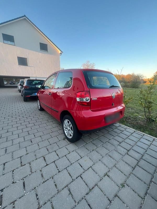 Gebraucht VW Fox 75 PS (55 kW) 2006 Rot Kleinwagen