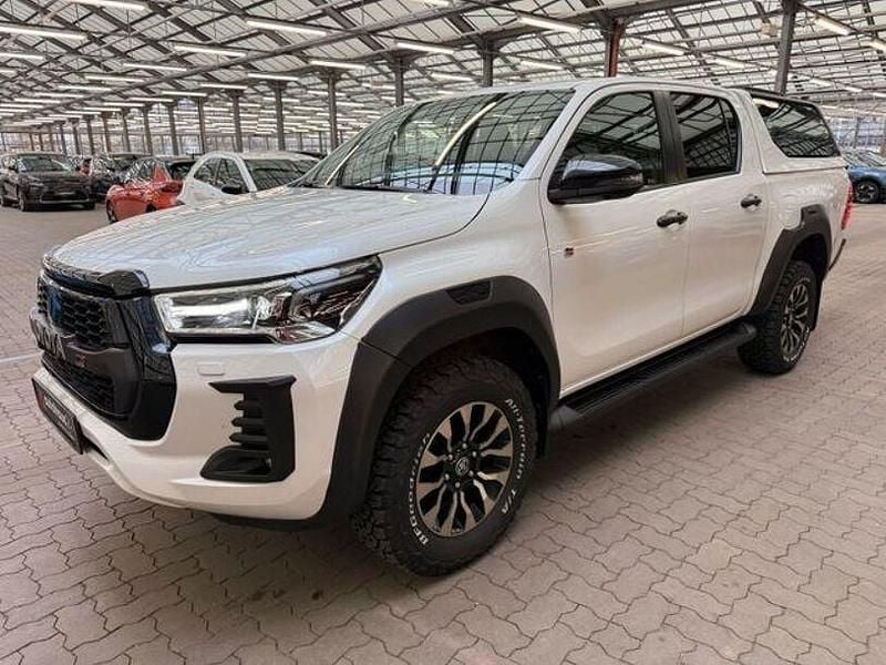 Gebraucht Toyota HiLux Sport 204 PS (150 kW) 2024 Weiß Abholung