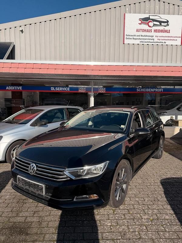 Schwarz Gebraucht 2015 VW Passat Kombi | 7.790 € (Etwas zu teuer) - Bild 1/4