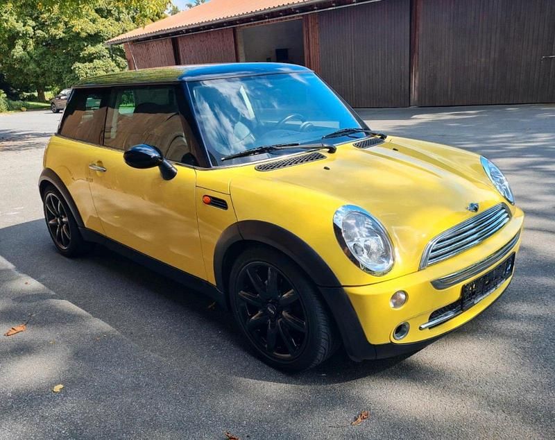 Gebraucht Mini Cooper 120 PS (88 kW) 2003 Gelb Kleinwagen