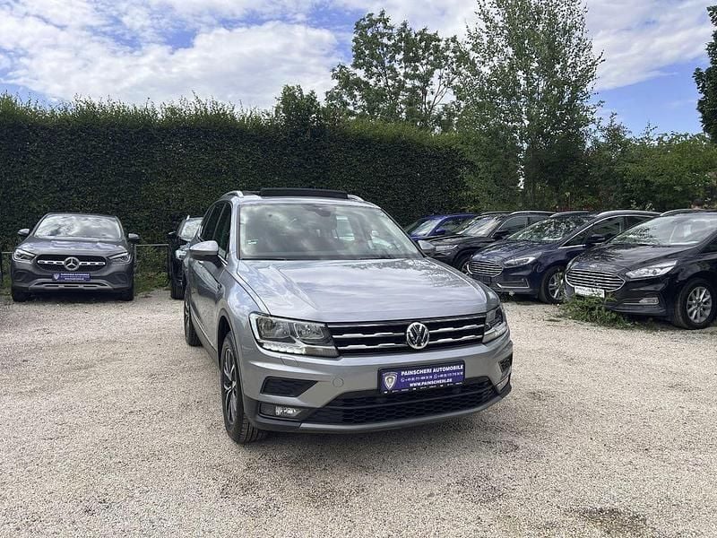 Silber Gebraucht 2020 VW Tiguan Allspace Comfortline SUV | 23.399 € (Superpreis) - Bild 1/4
