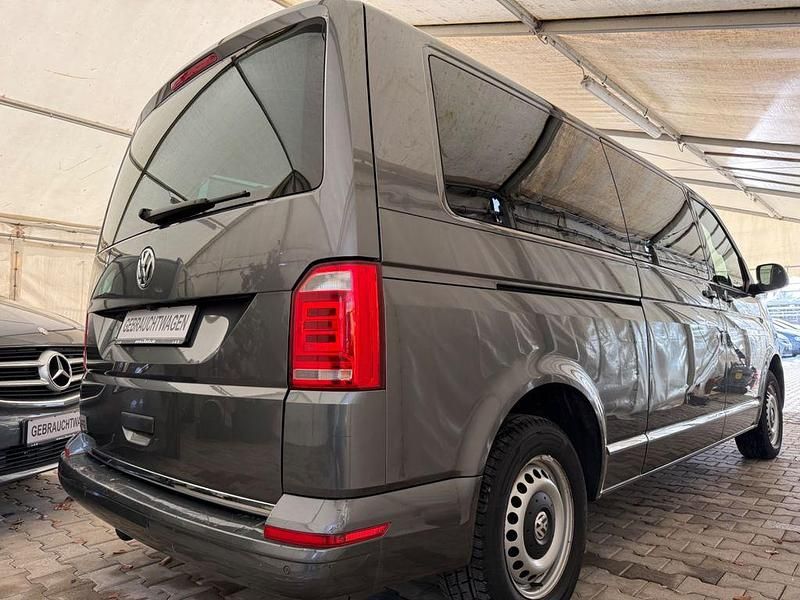 Gebraucht VW T6 150 PS (110 kW) 2017 Grau Van