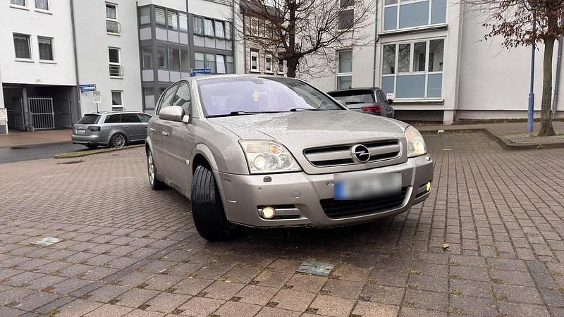 Gebraucht Opel Signum 175 PS (128 kW) 2004 Gold Kleinwagen