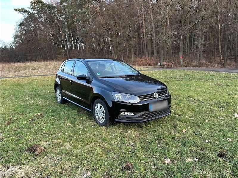 Gebraucht VW Polo 60 PS (44 kW) 2014 Schwarz Kleinwagen