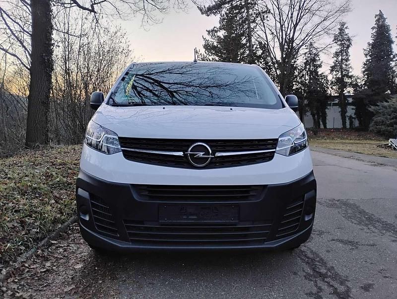 Gebraucht Opel Vivaro Edition 144 PS (105 kW) 2022 Casabl/arctic/eisweiss/kaolin Van / Kleinbus
