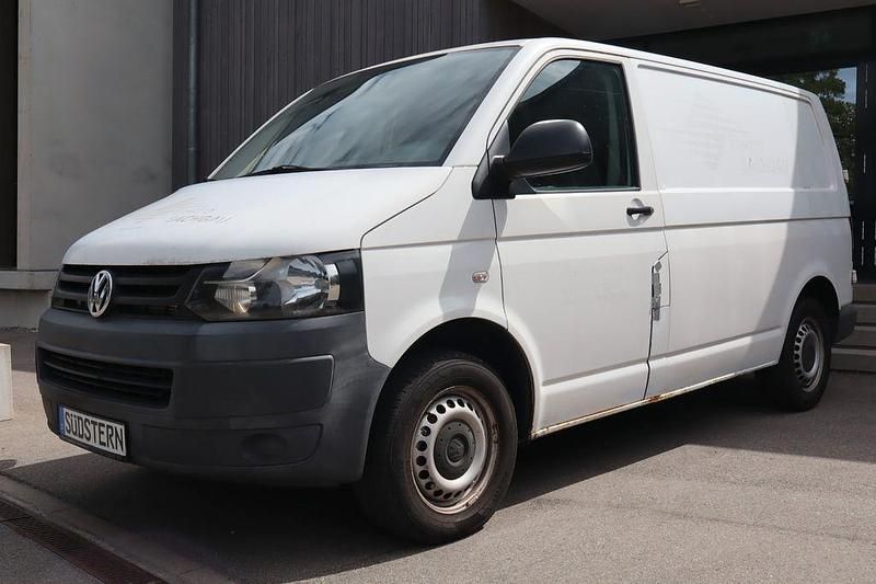 Weiß Gebraucht 2013 VW T5 Van | 6.990 € - Bild 1/4
