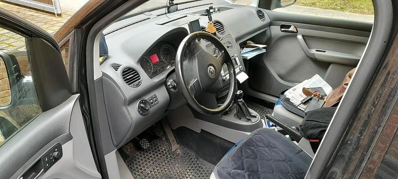 Gebraucht VW Caddy Maxi 140 PS (102 kW) 2009 Schwarz Van / Kleinbus