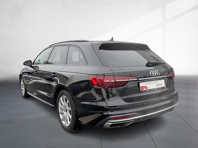 Second-hand Audi A4 Advanced 163 CP (119 kW) 2022 Negru Break