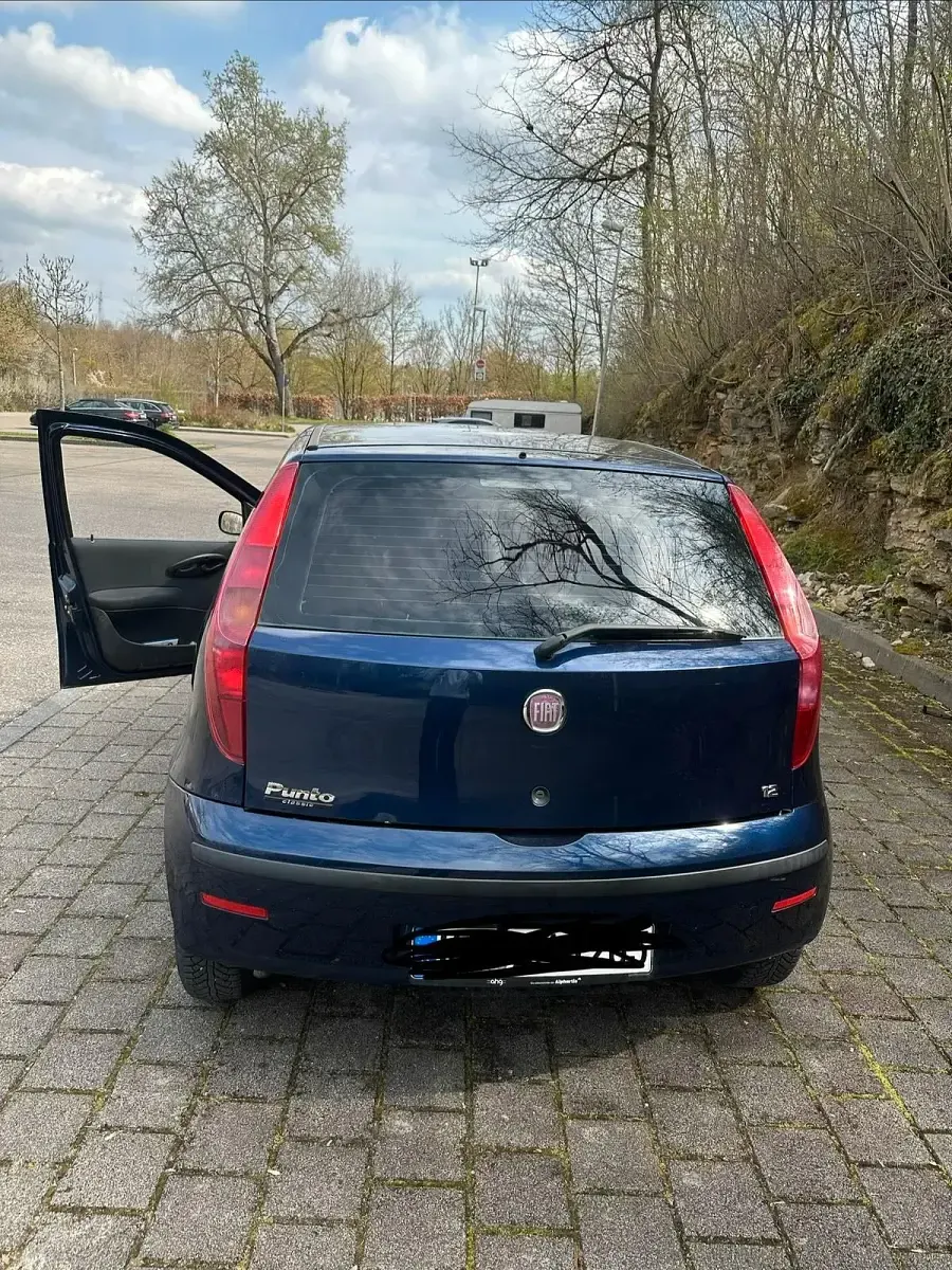 Gebraucht Fiat Punto 60 PS (44 kW) 2009 Blau Kleinwagen