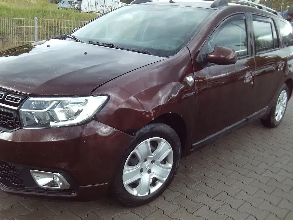 Gebraucht Dacia Logan MCV 90 PS (66 kW) 2017 Braun Limousine
