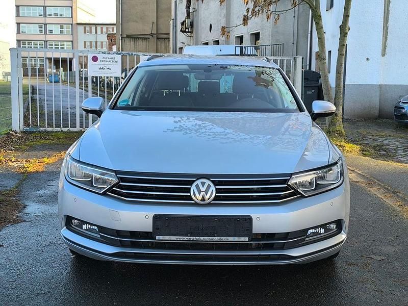 Gebraucht VW Passat Comfortline 150 PS (110 kW) 2015 Silber Kombi