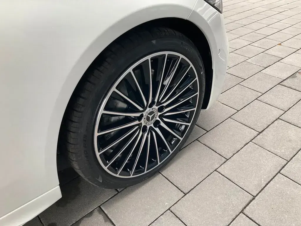 Gebraucht Mercedes C220 AMG line 197 PS (144 kW) 2026 Weiß Kombi