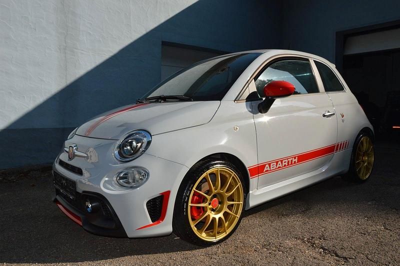 Grau Gebraucht 2021 Abarth 595 Kleinwagen | 18.595 € (Guter Preis) - Bild 1/4