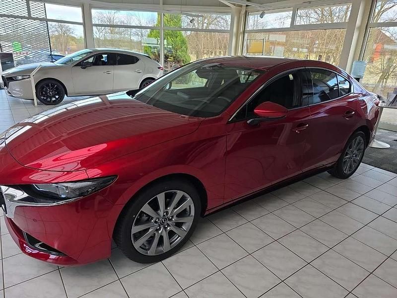 Neu Mazda 3 Exclusive-Line 140 PS (102 kW) 2026 Soul red crystal m Limousine