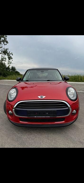 Gebraucht Mini Cooper 136 PS (100 kW) 2016 Rot Kleinwagen