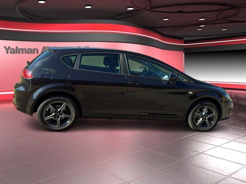 Gebraucht Seat Leon 105 PS (77 kW) 2010 Schwarz Limousine