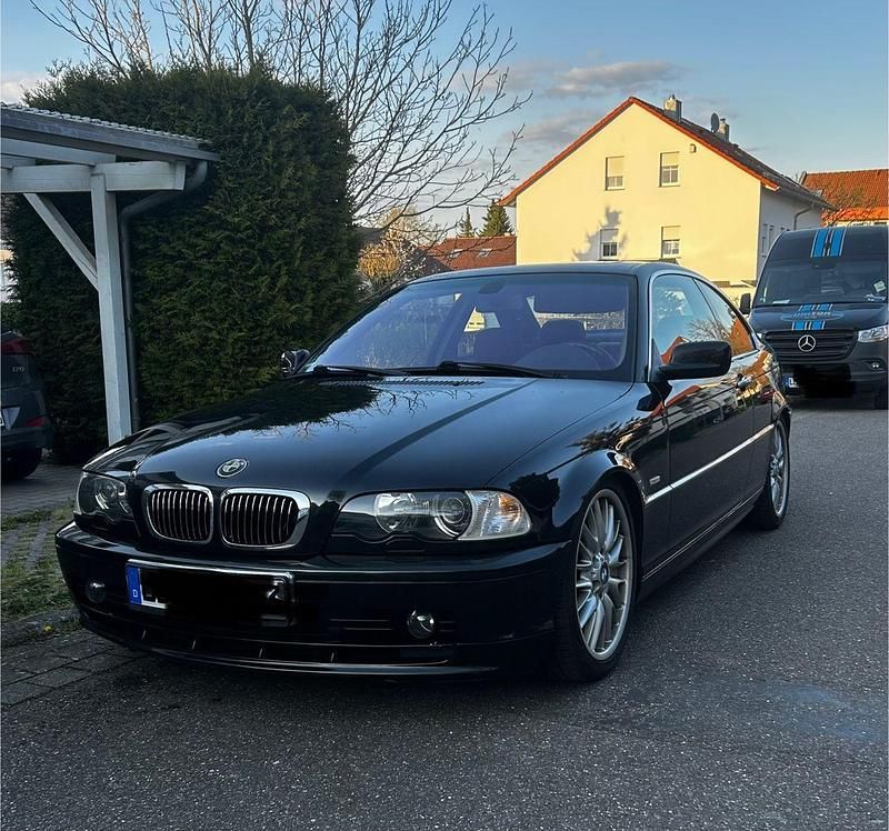 Schwarz Gebraucht 2001 BMW 325 Performance Coupé | 5.500 € (Guter Preis) - Bild 1/4