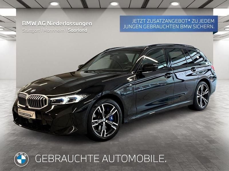 Schwarz Gebraucht 2024 BMW 330e M Sport Kombi | 48.560 € (Teuer) - Bild 1/3