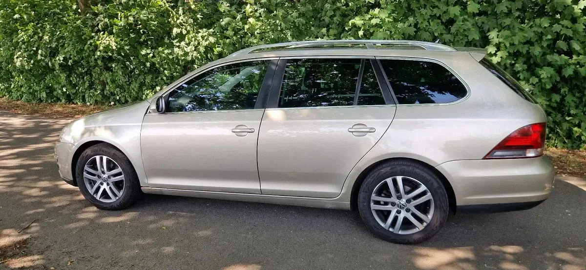 Gebraucht VW Golf VI Sportline 140 PS (102 kW) 2009 Beige Kleinwagen
