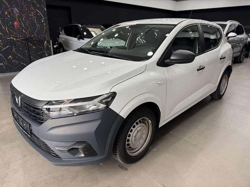 Weiß Gebraucht 2022 Dacia Sandero Acces Kleinwagen | 7.900 € (Superpreis) - Bild 1/4