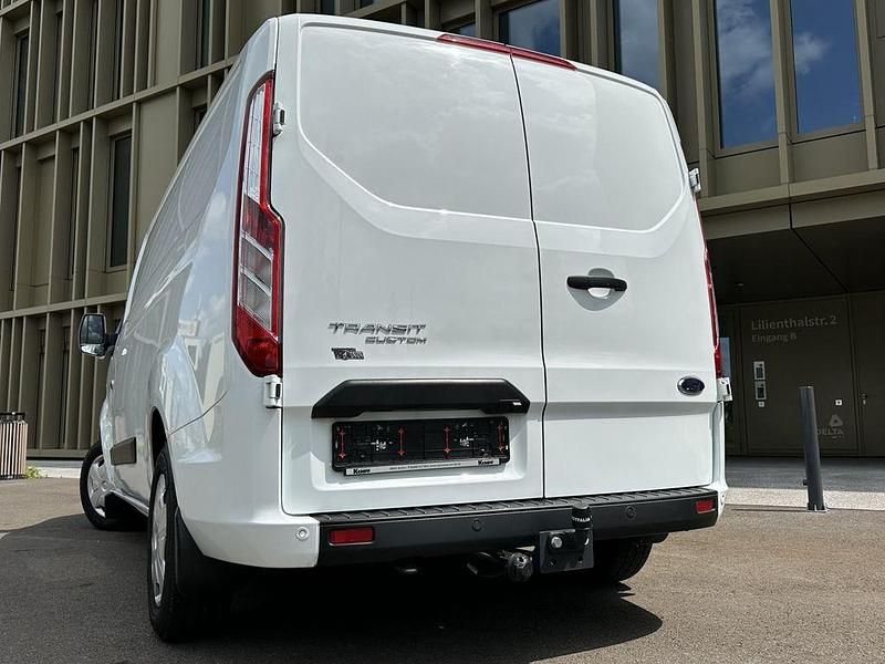 Gebraucht Ford Transit Custom Trend 131 PS (96 kW) 2023 Weiß Van / Kleinbus