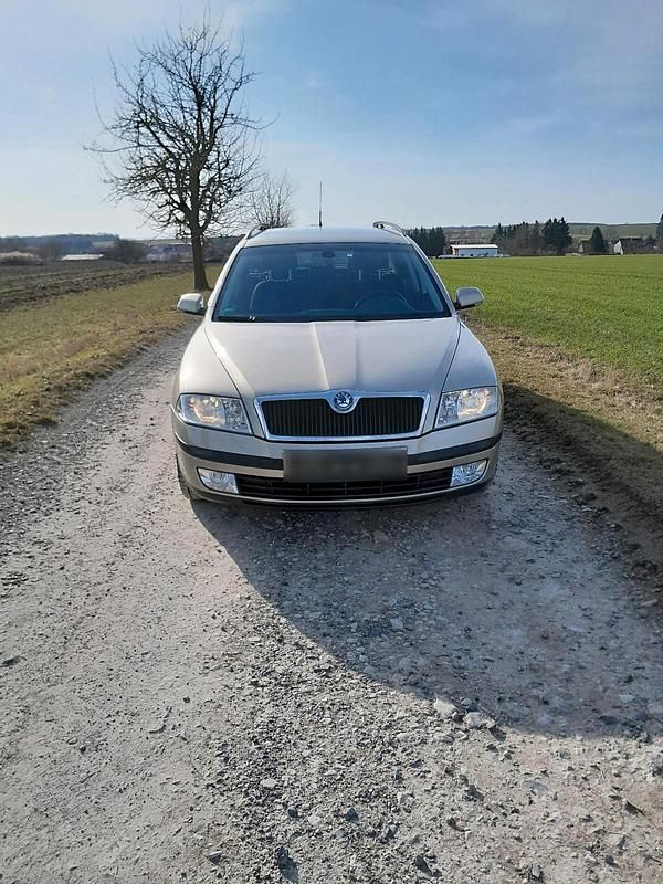 Gebraucht Skoda Octavia 150 PS (110 kW) 2005 Gold Kombi