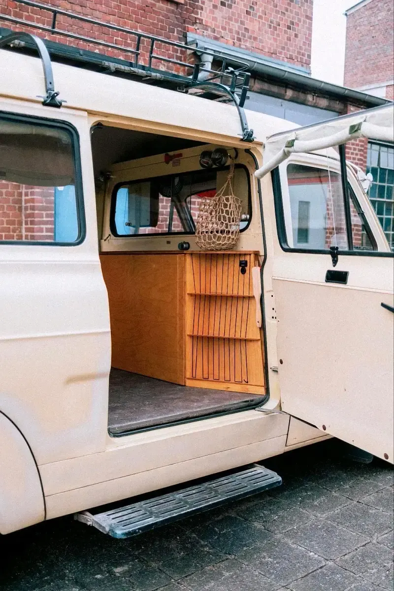 Gebraucht Ford Transit 77 PS (56 kW) 1980 Beige Van / Kleinbus