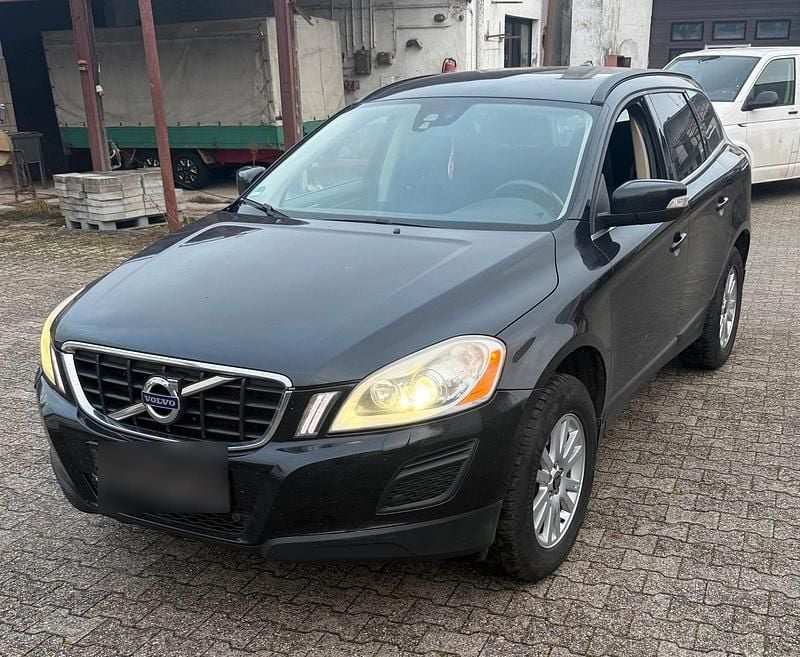 Schwarz Gebraucht 2012 Volvo XC60 SUV | 10.000 € - Bild 1/4