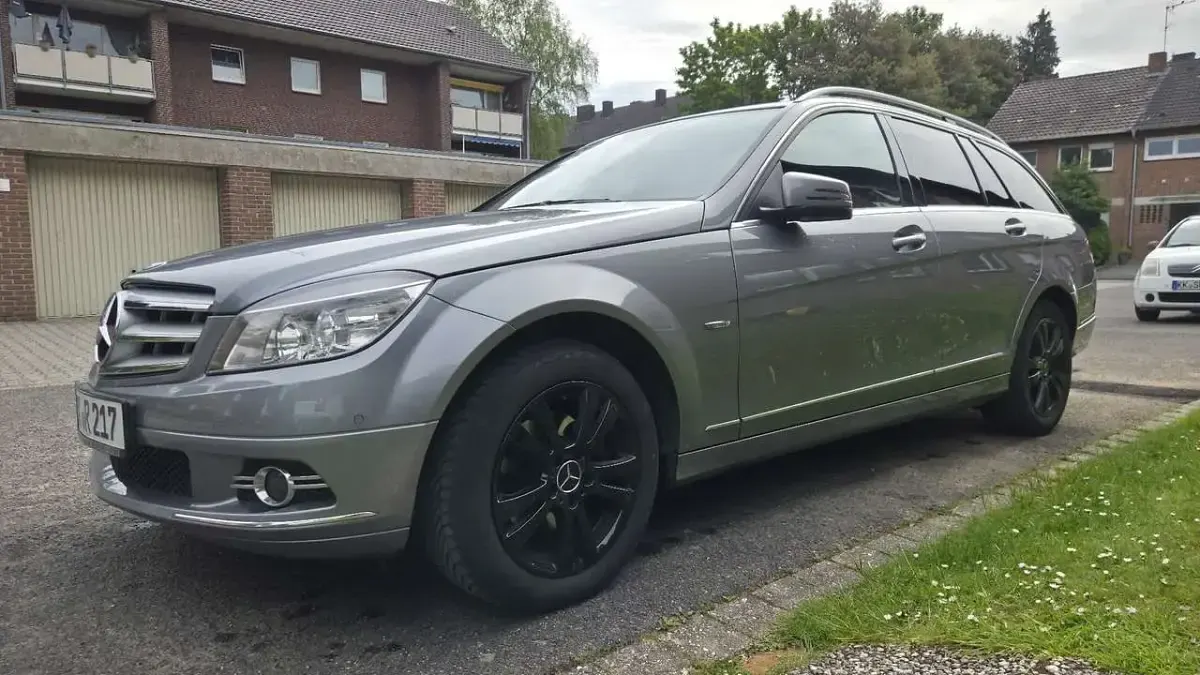 Gebraucht Mercedes C180 156 PS (114 kW) 2009 Kombi