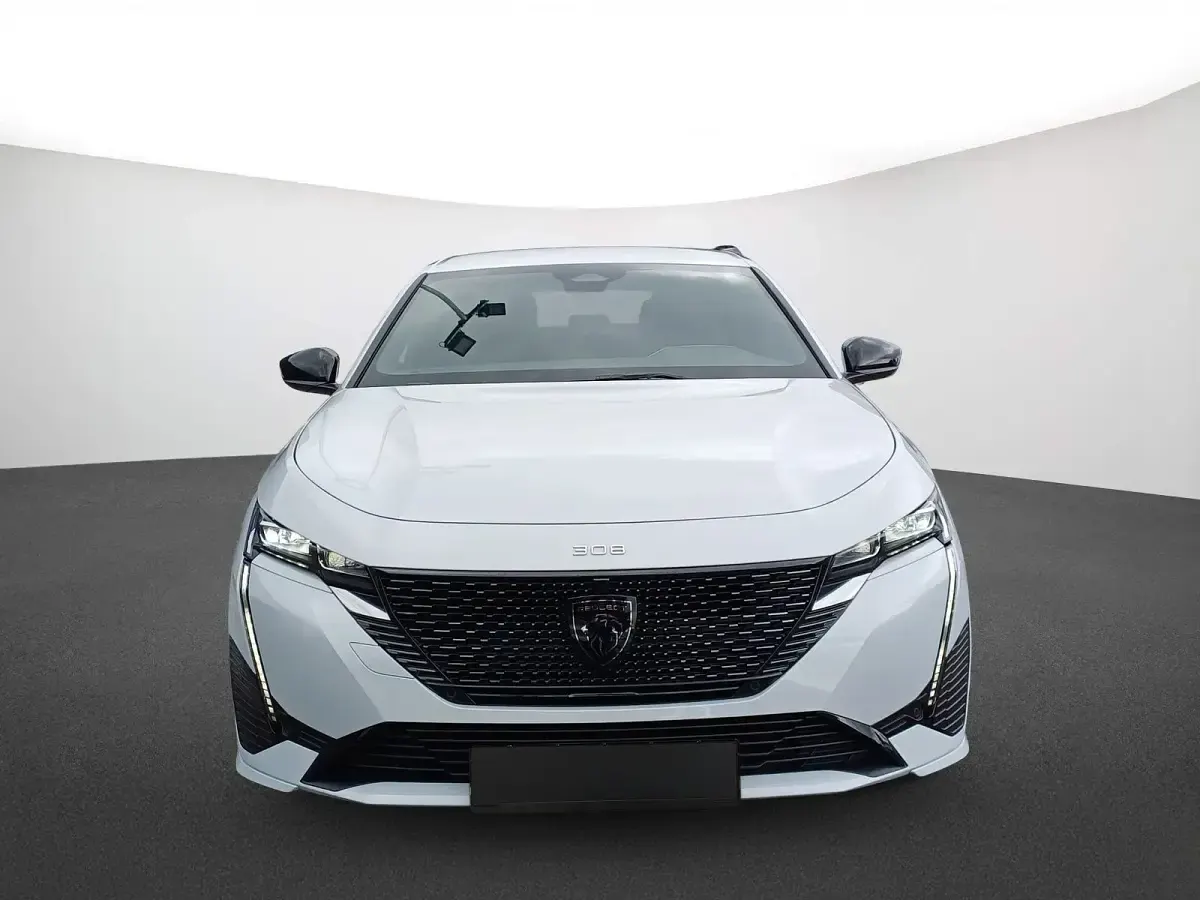 Gebraucht Peugeot e-308 SW GT 114 kW (156 PS) 2024 Weiß Kombi