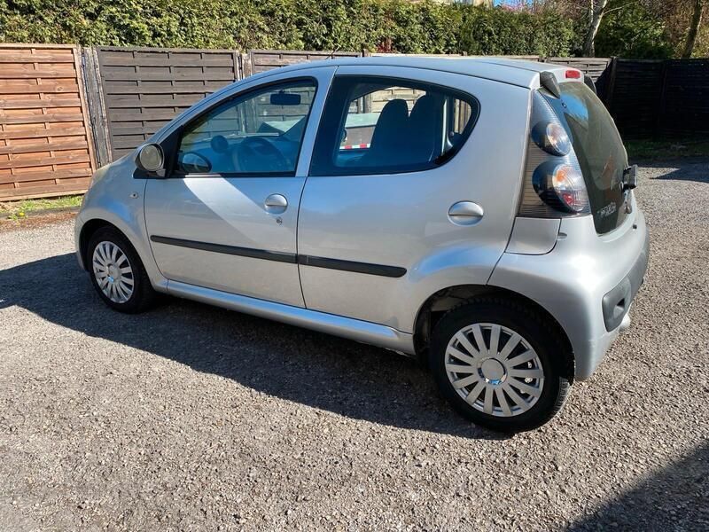 Silber Gebraucht 2008 Citroën C1 Kleinwagen | 2.450 € (Etwas zu teuer) - Bild 1/4