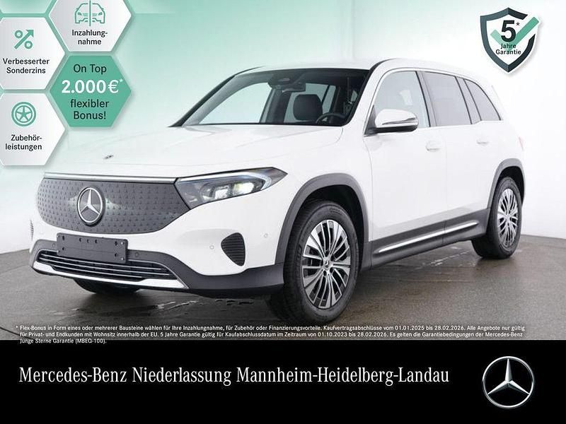 Weiß Gebraucht 2024 Mercedes EQB250+ Advanced SUV | 37.990 € (Superpreis) - Bild 1/3