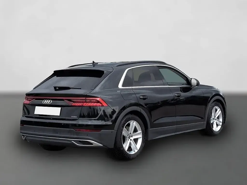 Usata Audi Q8 Ambiente 286 CV (210 kW) 2022 Nero SUV