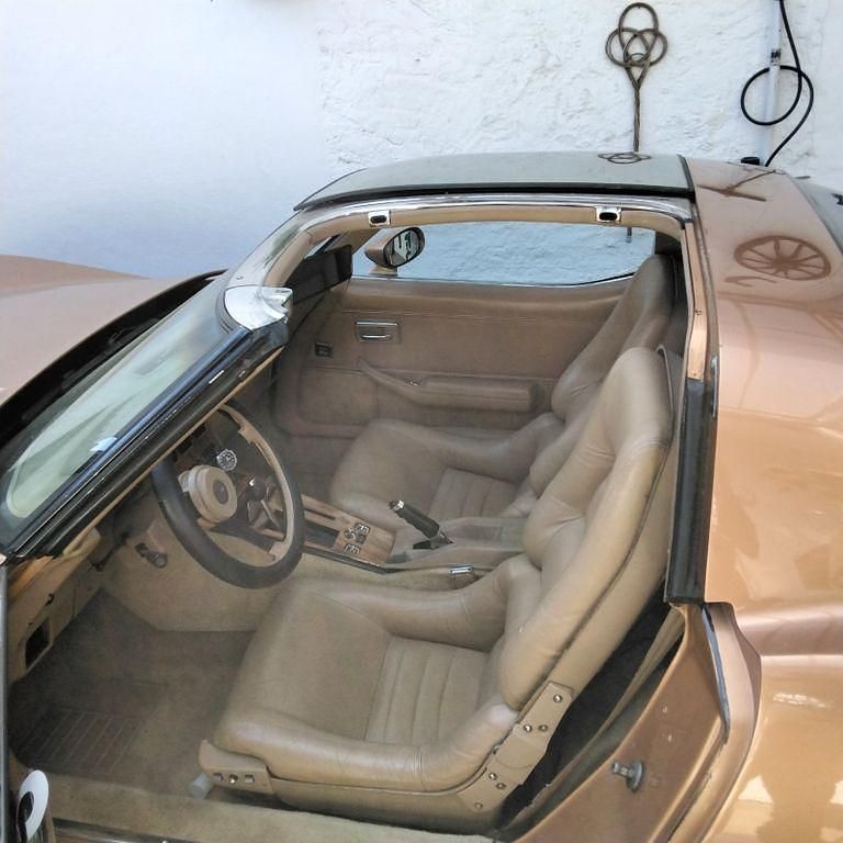 Second-hand Corvette C3 203 CP (149 kW) 1981 Coupe