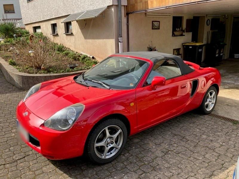 Gebraucht Toyota MR2 140 PS (102 kW) 2001 Rot Cabrio