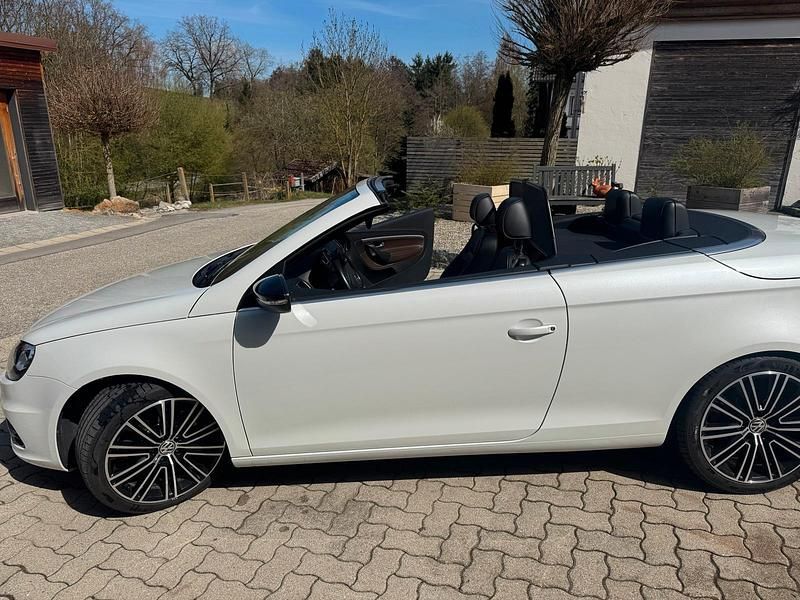 Gebraucht VW Eos 211 PS (155 kW) 2013 Weiß Cabrio