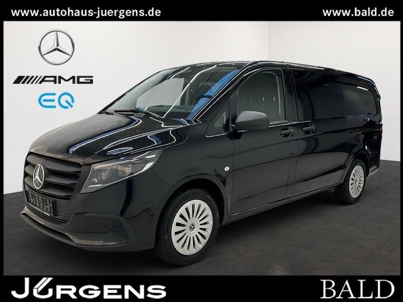 Schwarz obsidianschwarz metallic Gebraucht 2024 Mercedes Vito Van / Kleinbus | 52.836 € - Bild 1/4