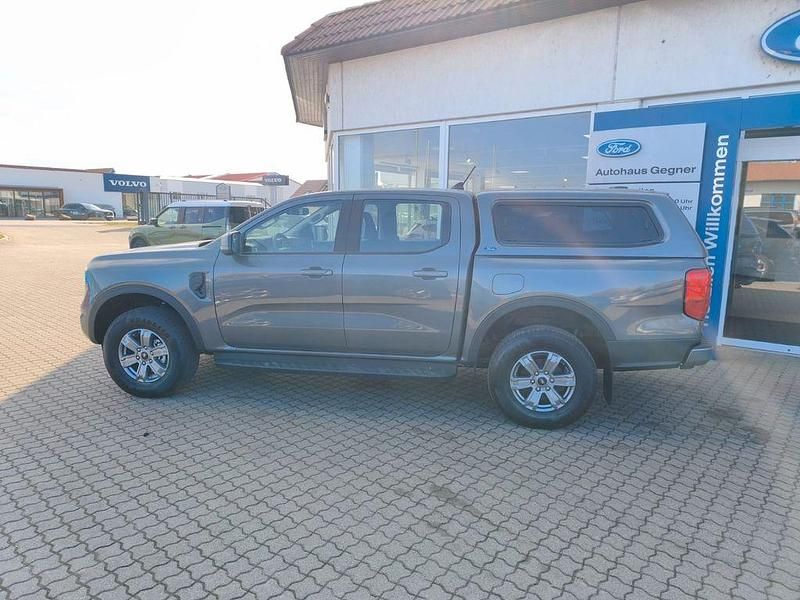 Neu Ford Ranger XLT 170 PS (125 kW) 2025 Grau Pickup