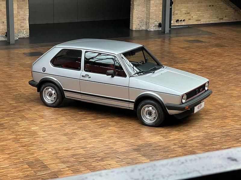 Gebraucht VW Golf I GTI 110 PS (80 kW) 1980 Diamantsilbermetallic Kleinwagen